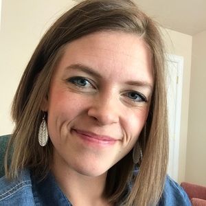 Meet your Posher, Madeline